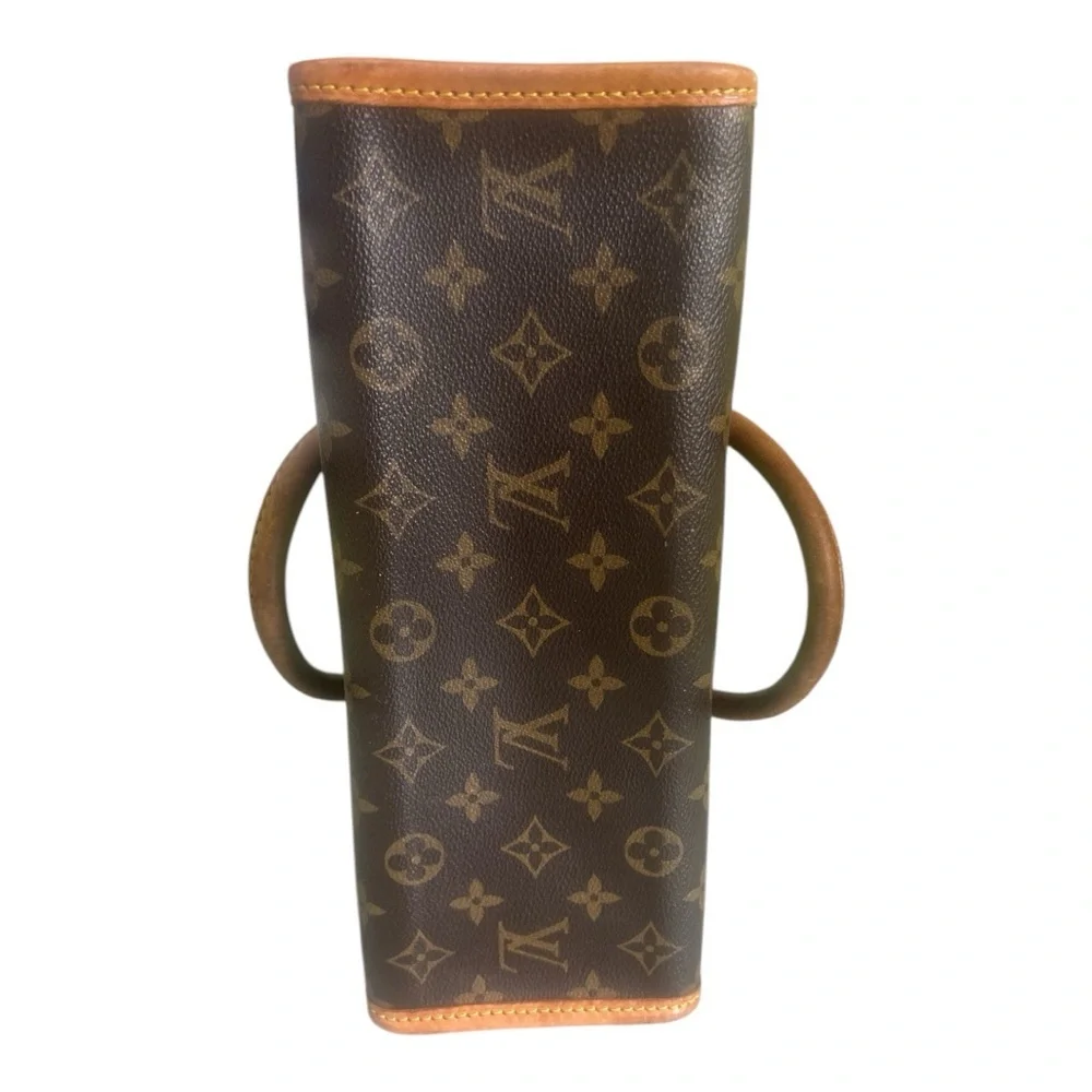 Louis Vuitton this great